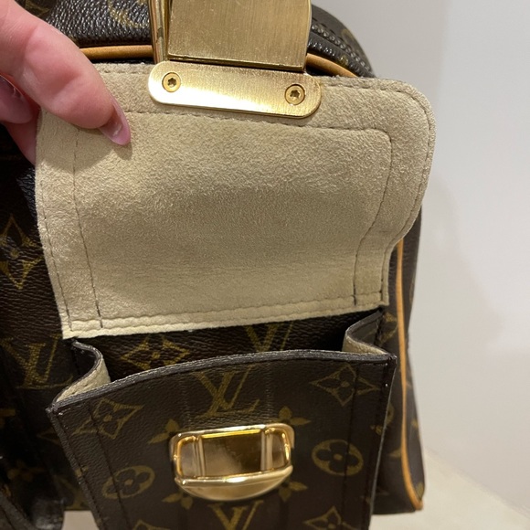 Louis Vuitton Canvas Manhattan PM Satchel Handbag - Picture 2 of 16